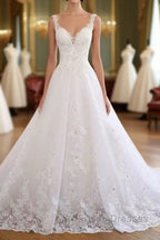 Luxurious Lace Beaded Wedding Dress New Arrival V Neck Straps Long Ball Gown Wedding Party Bridal Dress