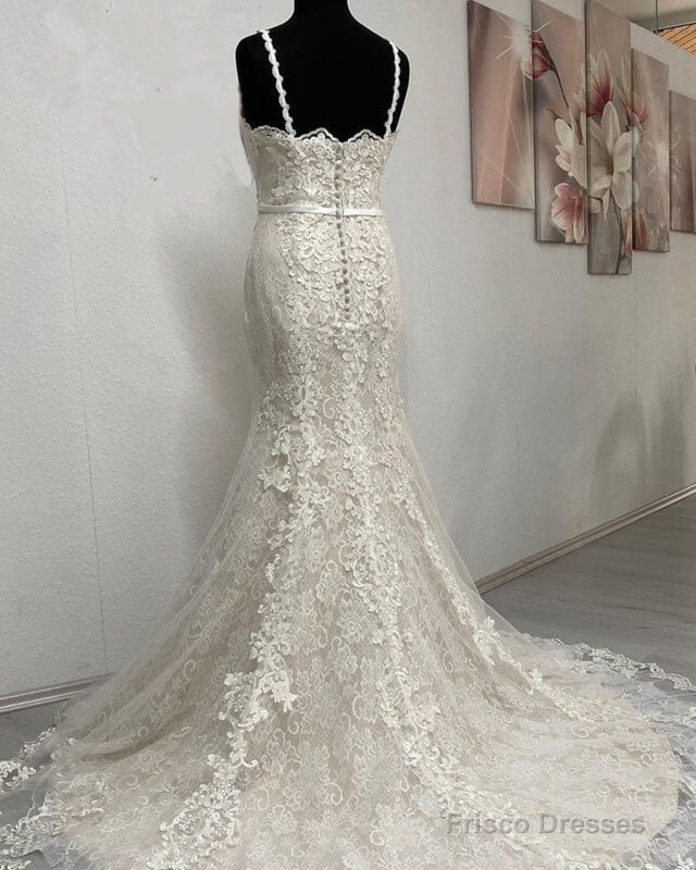 Mermaid Lace Sweetheart Spaghetti Strap Wedding Gown Secondary image