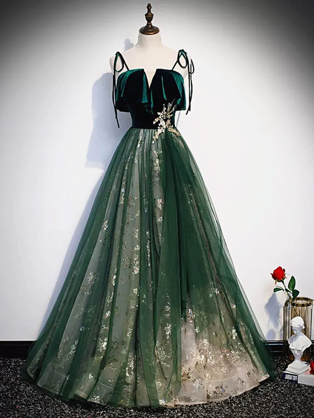Green Straps Velvet Long Lace Prom Dresses Main image