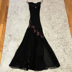 Modest Black Long Prom Dresses With Flowers 22Th Birthday Outfits