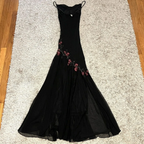 Modest Black Long Prom Dresses With Flowers 22Th Birthday Outfits