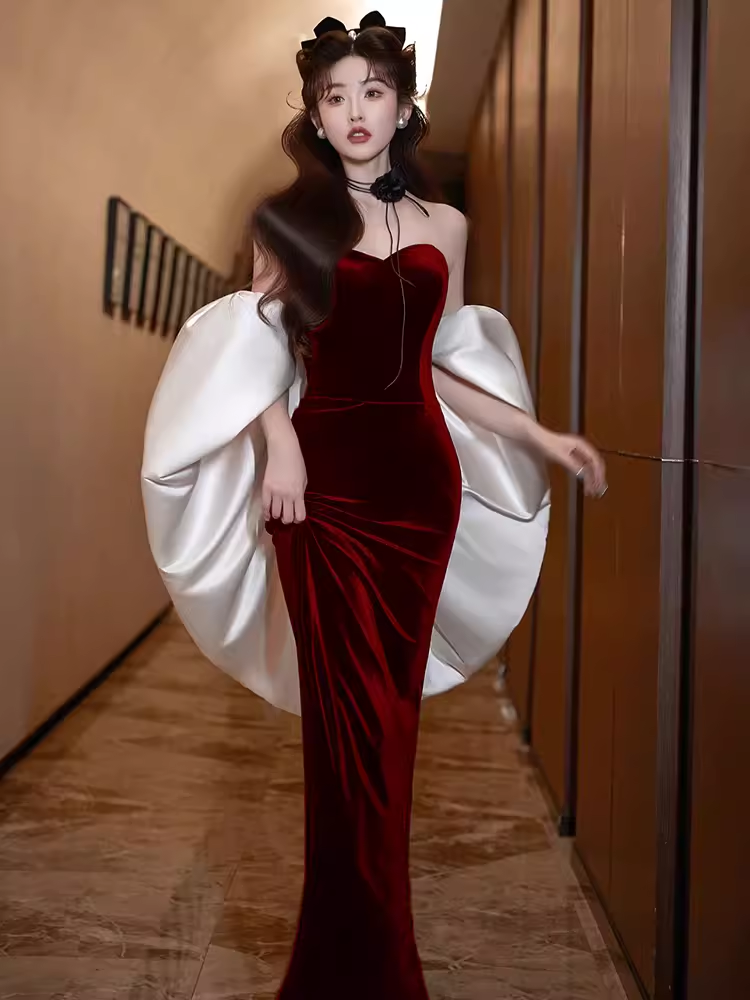 Modest Mermaid Strapless Burgundy Long Prom Dresses Main image
