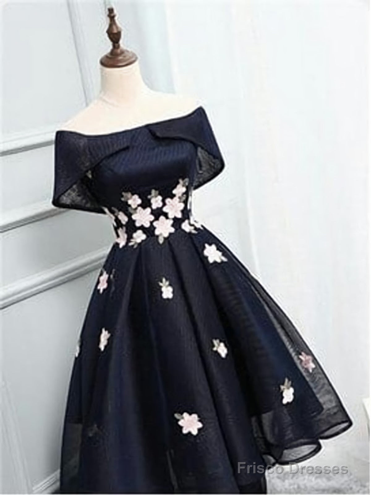 Off The Shoulder Black Organza Homecoming Dresses, With Handmade Flower Short Homecoming Dresses Main image