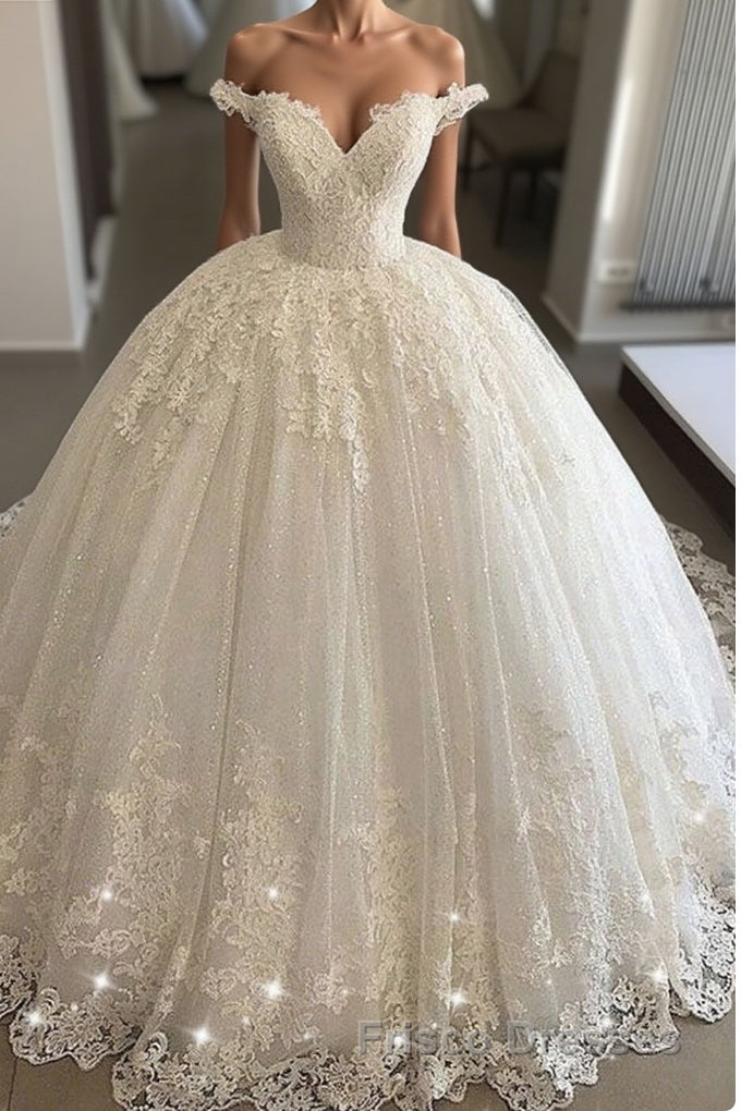 Off the shoulder Lace Ball Gowns Tulle Formal Prom Bridal Gowns Main image