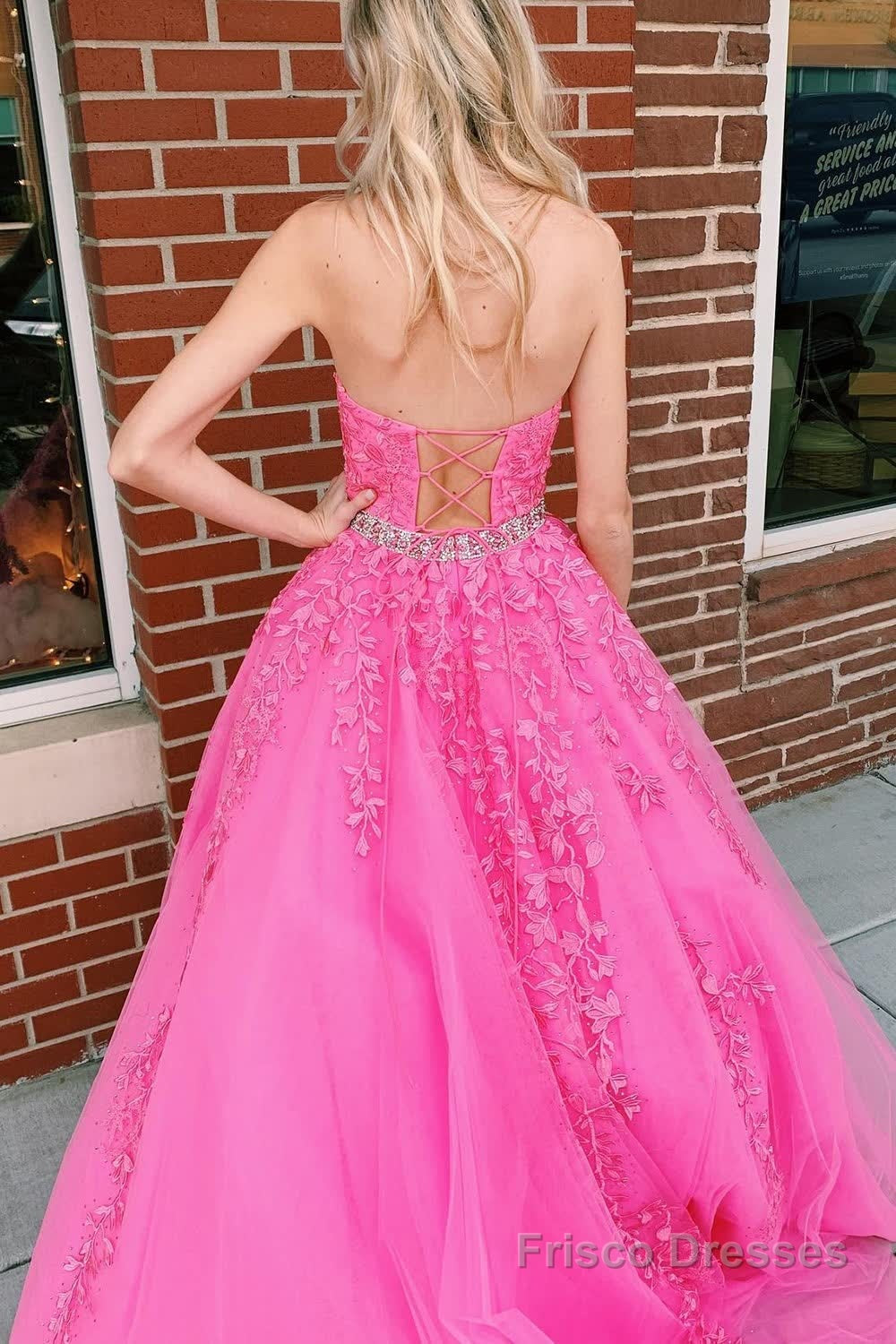 Pink Halter Long Prom Dress With Appliques Secondary image