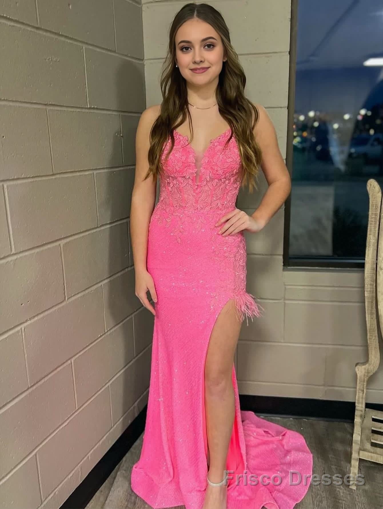Pink Mermaid V Neck Backless Tight Long Prom Dress With Slit Main image