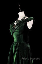 Pretty A Line Sweetheart Ruffles Long Evening Dress Green Velvet Formal Prom Dress