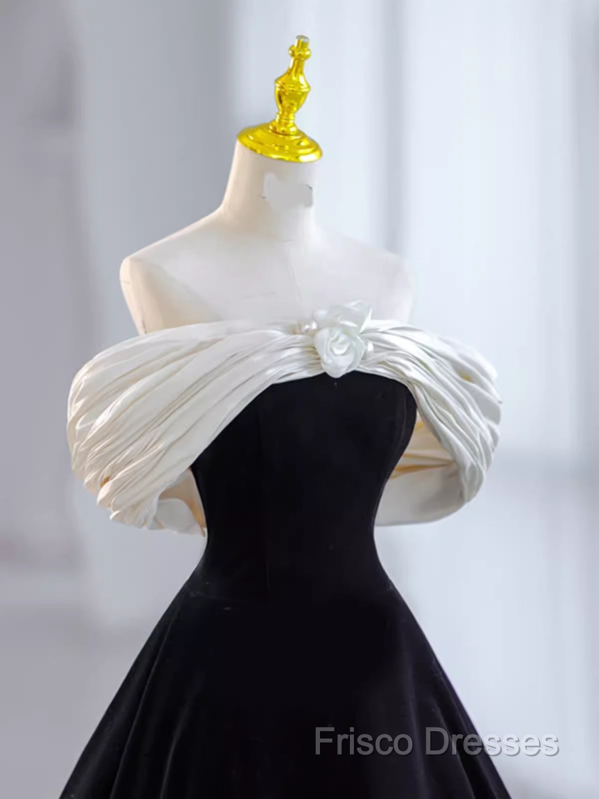 Pretty Ball Gown Off The Shoulder Black Velvet Formal Party Dress Formal Prom Dress With Flower
