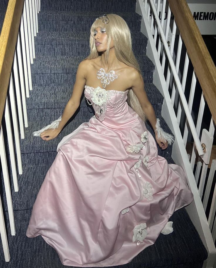 Pretty Ball Gown Strapless Pink Long Satin Prom Dresses Formal Evening Dress Main image