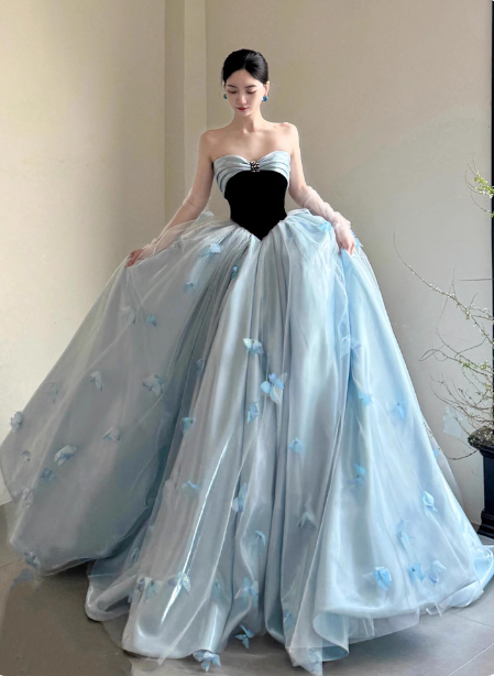 Princess Light Blue Sweetheart Neck 3D Butterfly Embellished Tulle Satin Long Prom Dress Evening Dress Main image