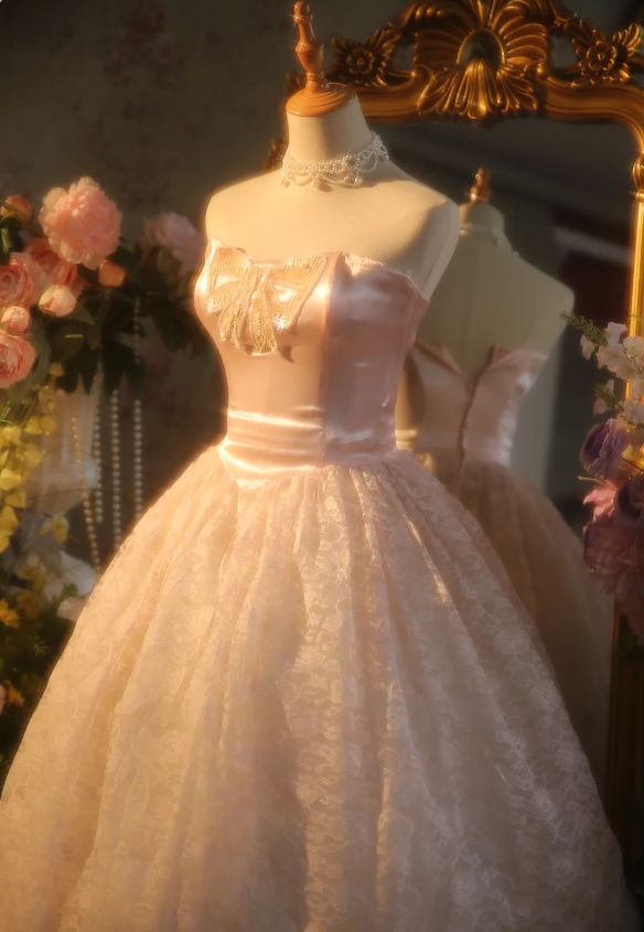 Princess Light Pink Strapless Lace Ball Gown Evening Dress Sweet 16 Dress