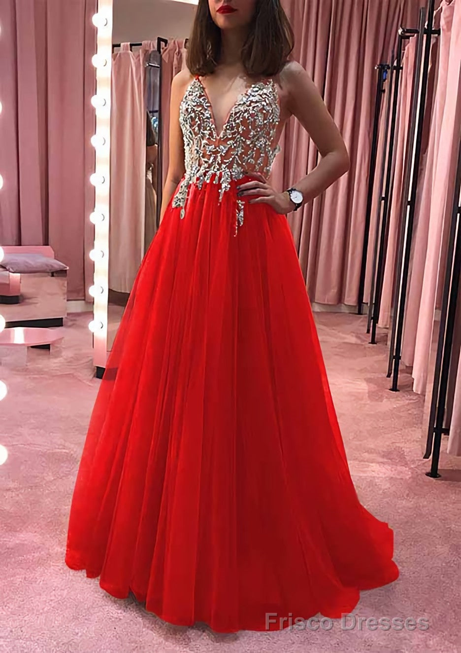 Princess V Neck Court Train Tulle Prom Dresses With Appliqued Beading
