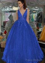 Princess V Neck Long/Floor-Length Tulle Prom Dresses With Appliqued