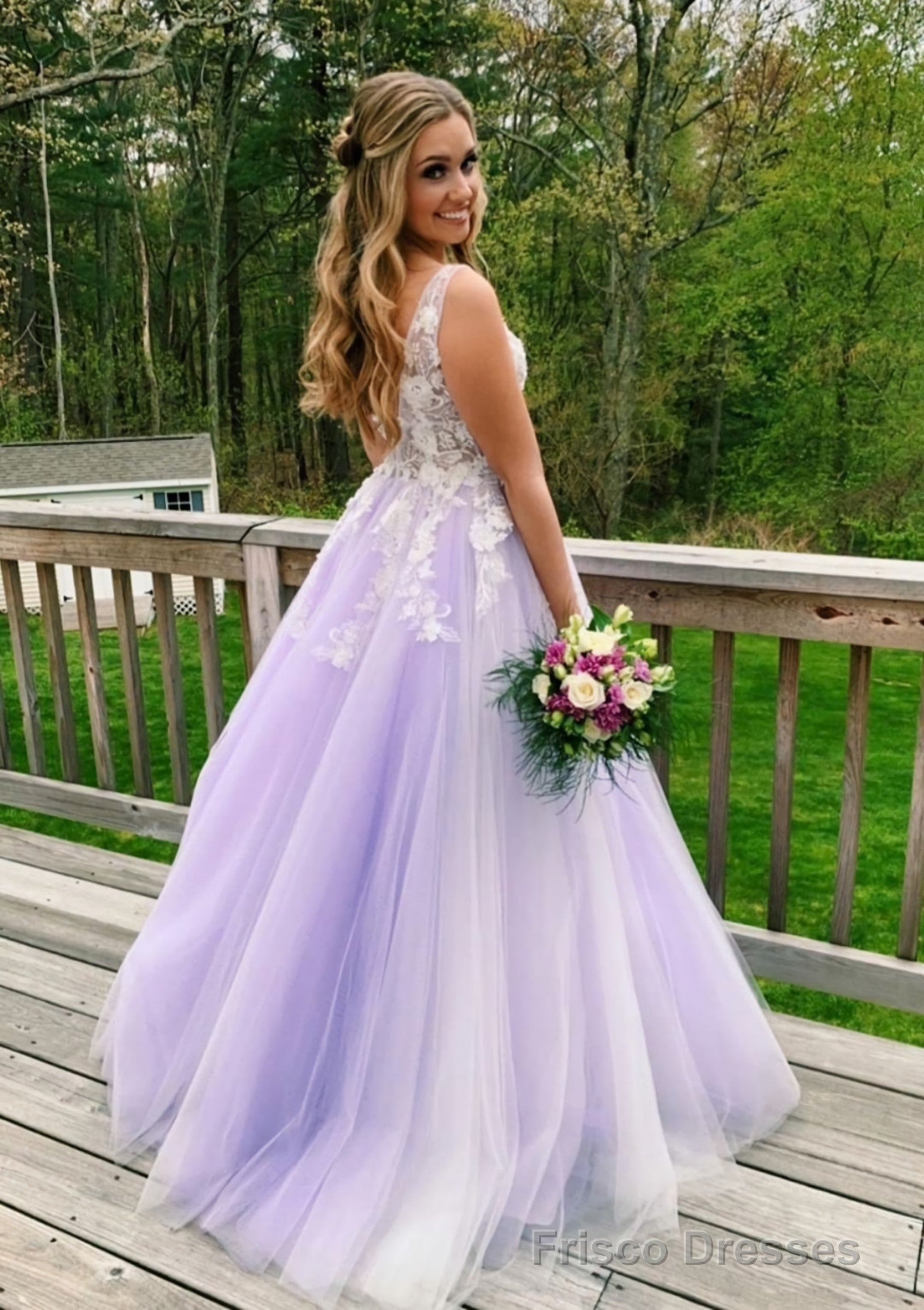 Princess V Neck Sweep Train Tulle Prom Dresses With Appliqued Main image