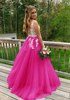 Princess V Neck Sweep Train Tulle Prom Dresses With Appliqued