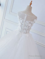Princess Wedding Dresses Ball Gowns Lace Flowers Applique Sleeveless Bridal Gowns With Train