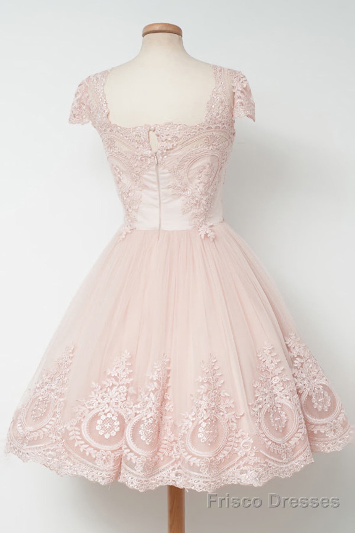 Vintage Knee Length A Line Pearl Pink Lace Homecoming Dresses Main image
