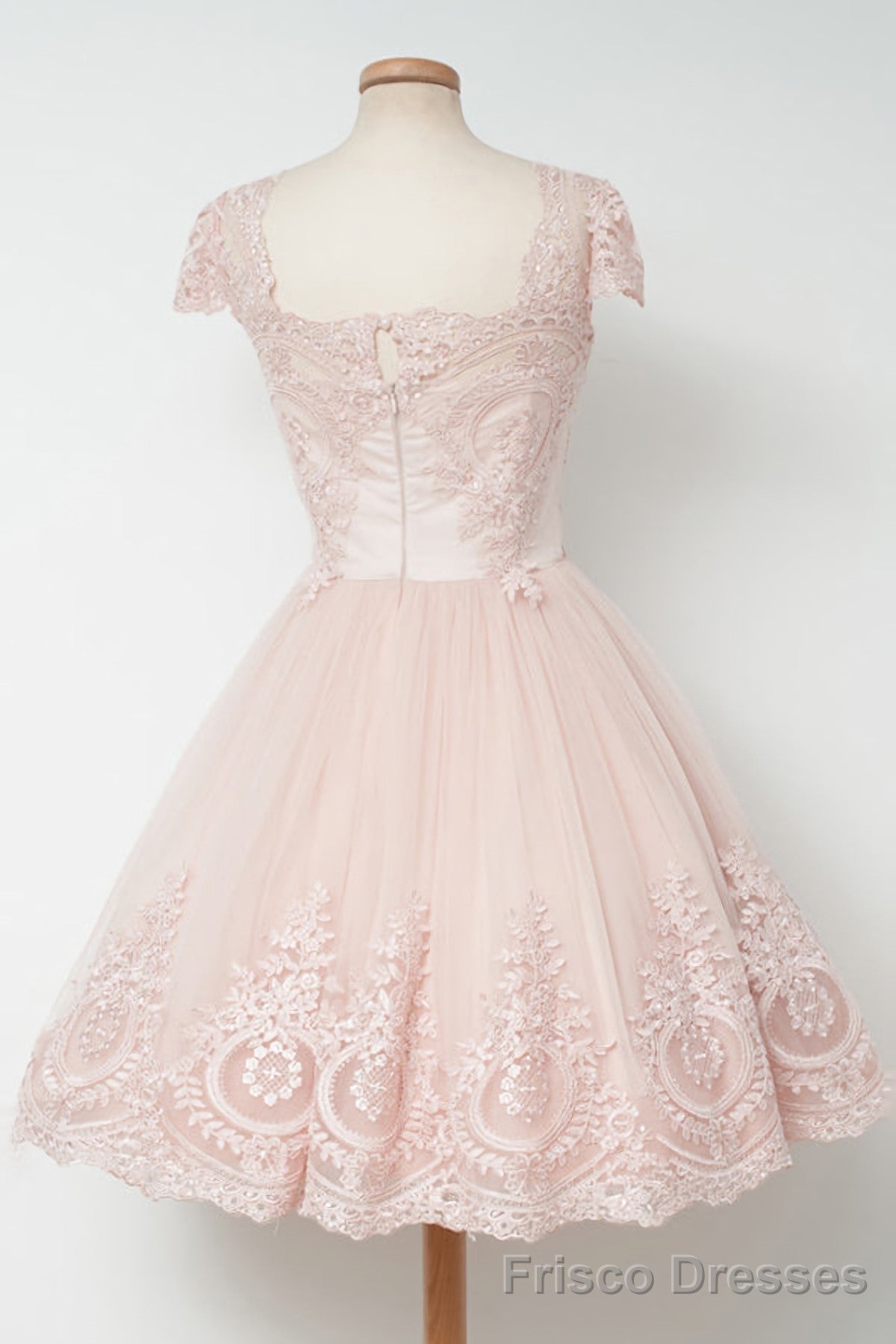 Vintage Knee Length A Line Pearl Pink Lace Homecoming Dresses
