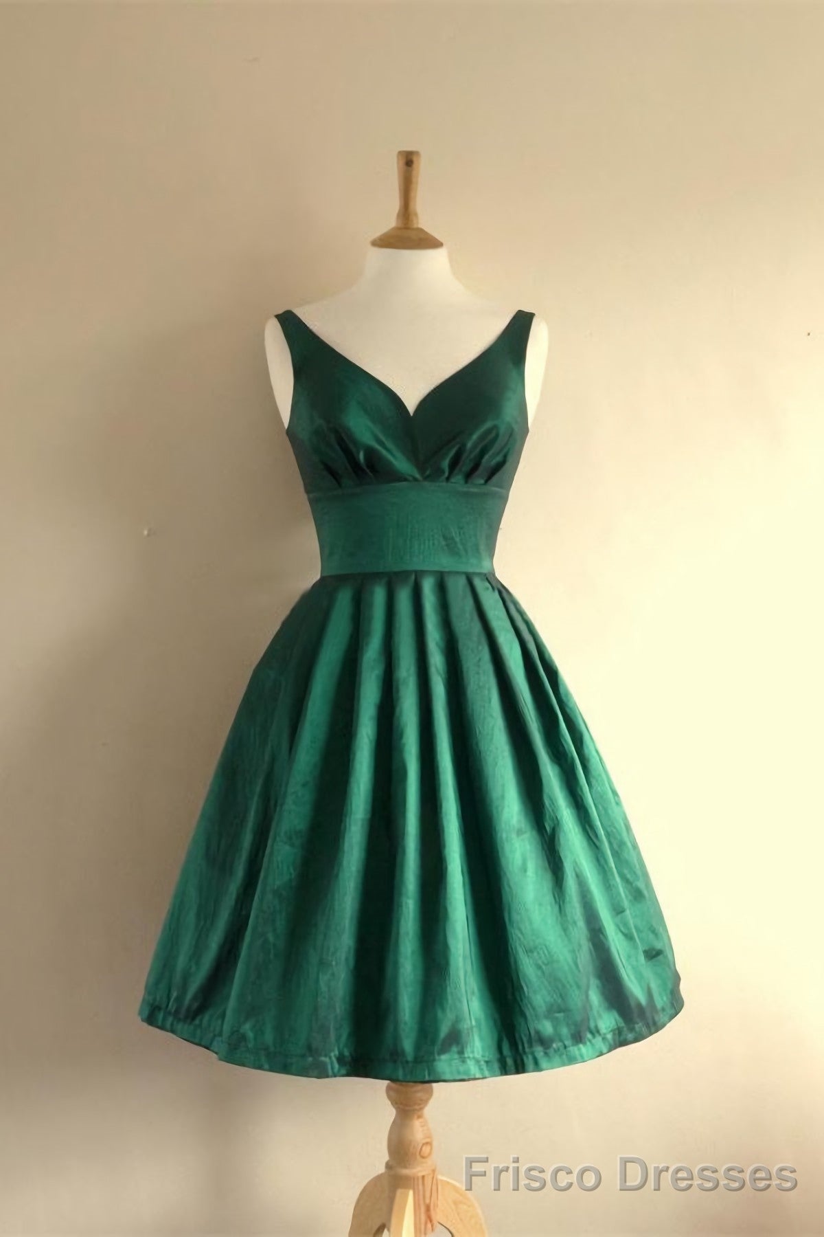 V Neck Green Short Handmade Charming Homecming Simple Homecoming Dresses Main image