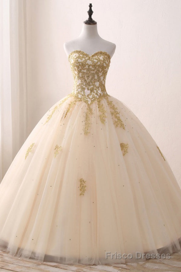 Quinceanera Dress Ivory Ball Gown Sweetheart Strapless Sleeveless Appliques Beading Prom Dresses Main image