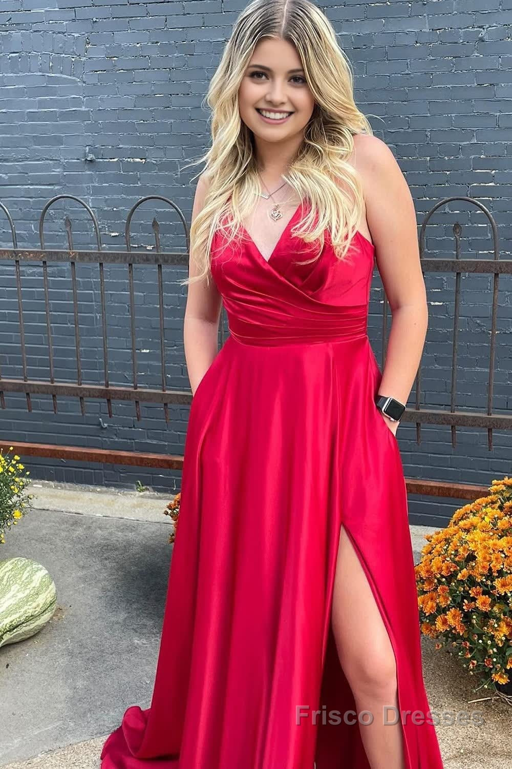 Red A-Line Satin Spaghetti Straps Prom Dress with Slit Main image