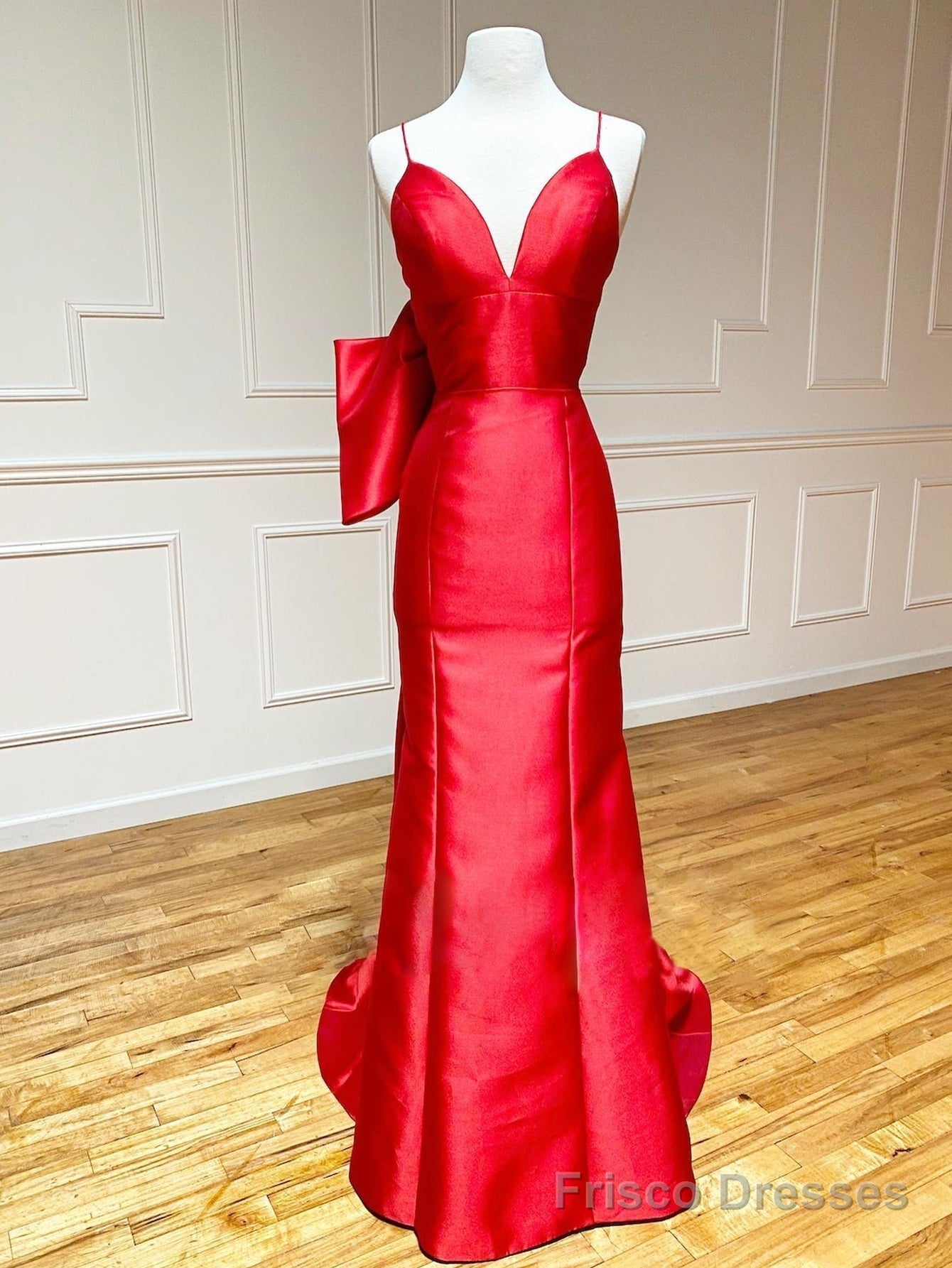 Red Satin Mermaid V Neck Long Prom Dress With Bow Tie Main image