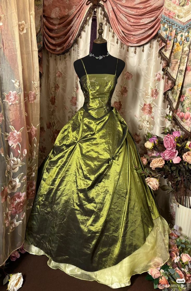 Retro Ball Gown Spaghetti Straps Satin Olive Green Long Party Dress Prom Dresses Main image