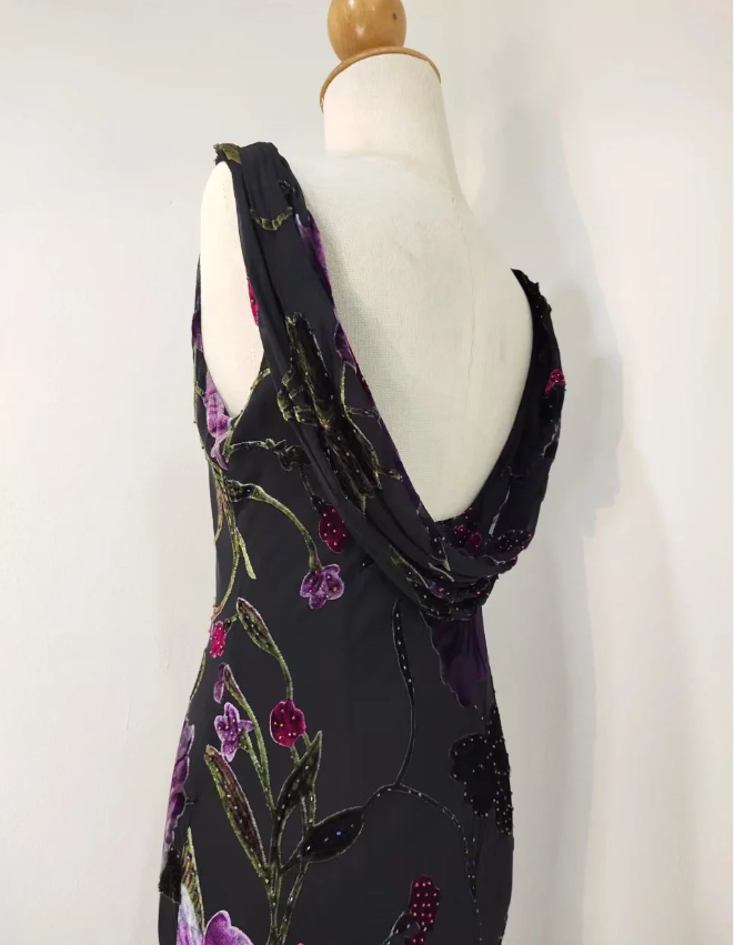 Retro Black Mermaid Neckline Embroidered Floral Backless Chiffon Long Prom Dress Evening Dress