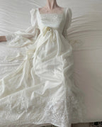 Retro Elegant Ivory A-Line Square Neck Long Sleeve Embroidered Lace Long Prom Dress Evening Dress