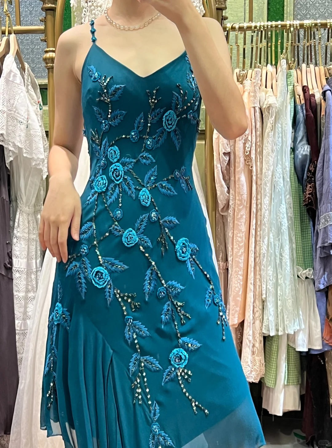 Retro Elegant Peacock Blue Irregular Deep V Halter Embroidered Chiffon Prom Dress Evening Dress