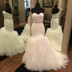 Ruched Sweetheart Pleated Tulle Ruffles Mermaid Wedding Gown
