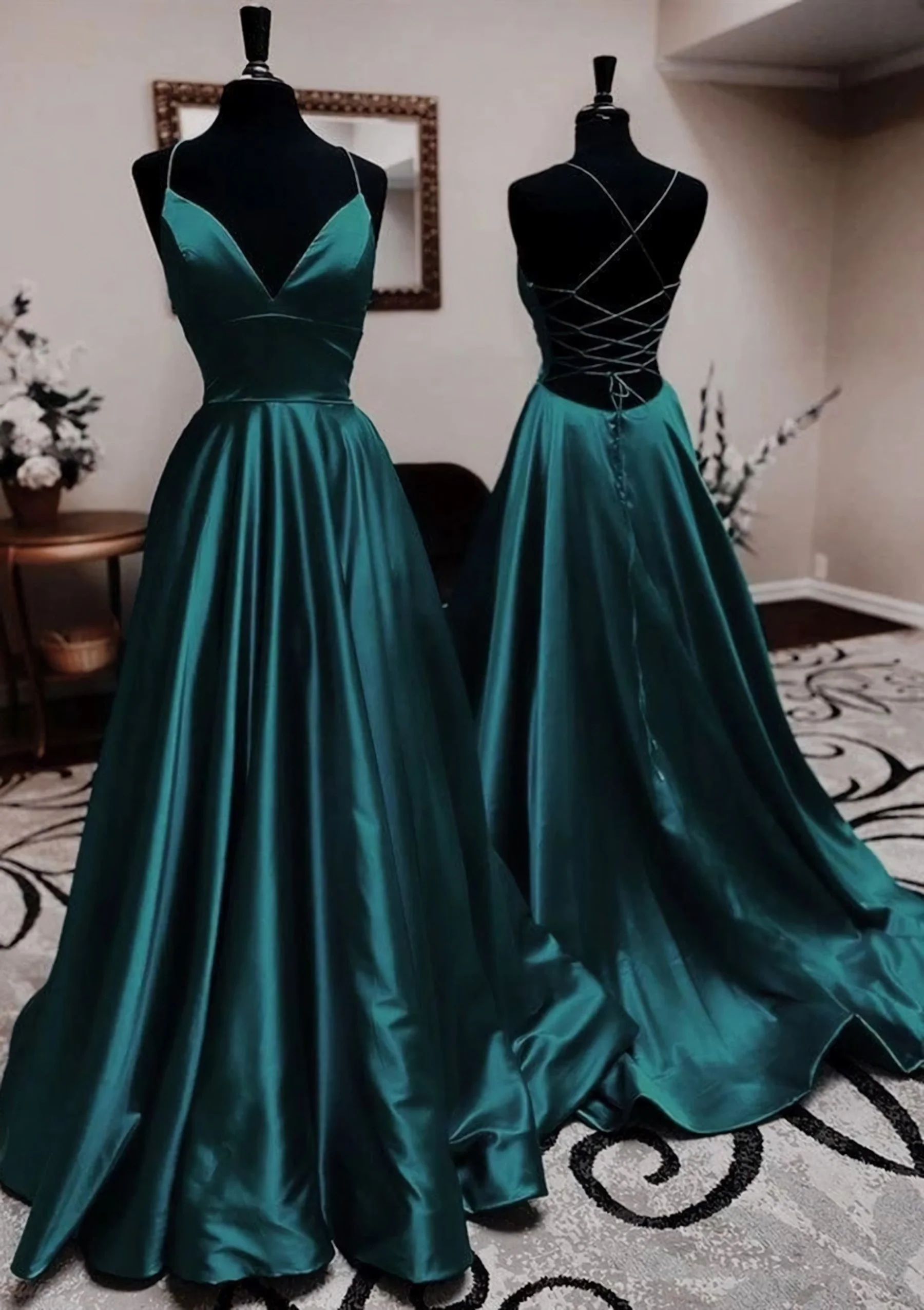 Sexy A Line Dark Green Satin Backless Prom Dresses 21Th Birthday Outfit Main image