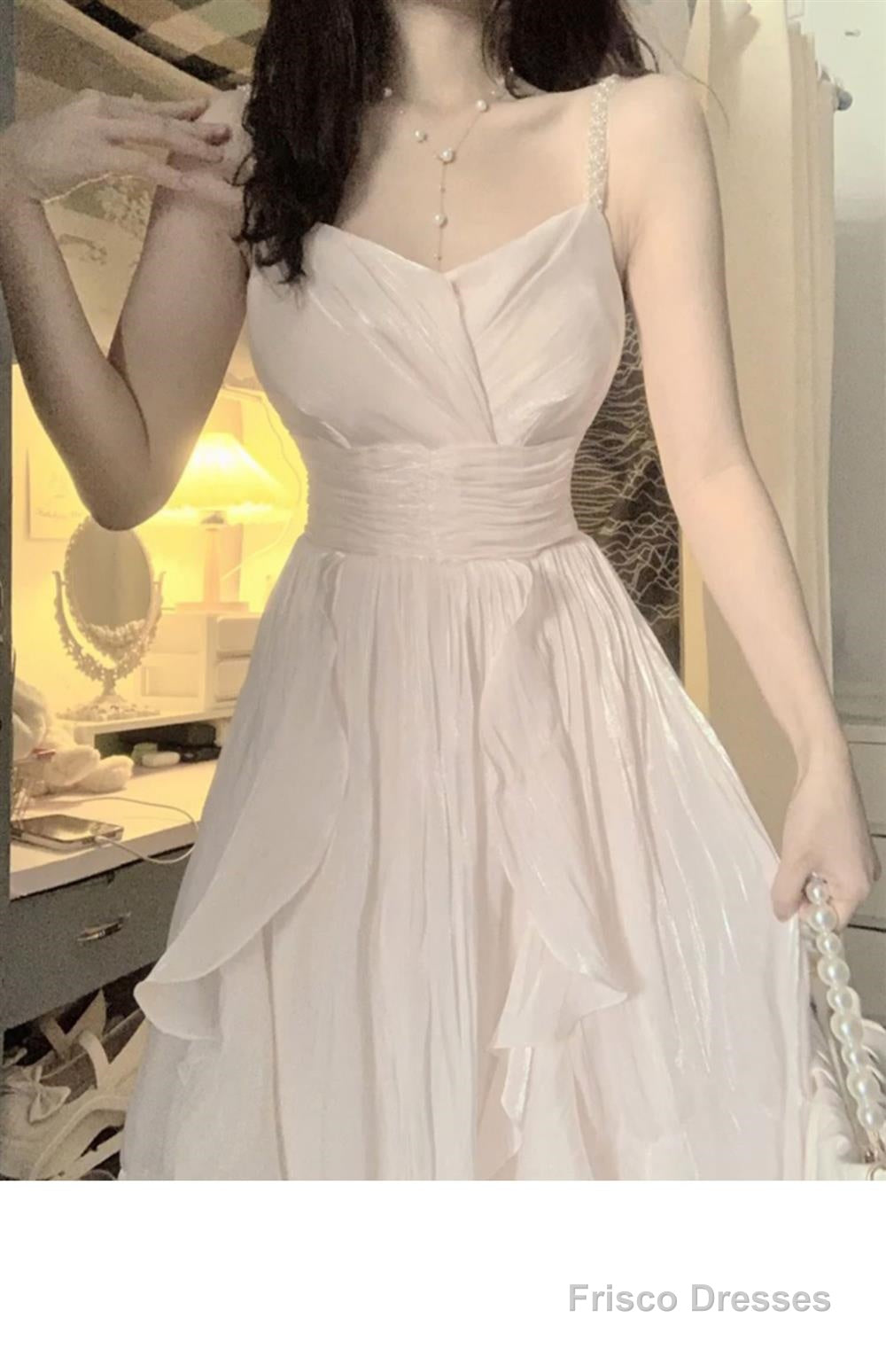 Sexy A Line Spaghetti Straps Champagne Prom Dresses Night Dress Birthday Outfits