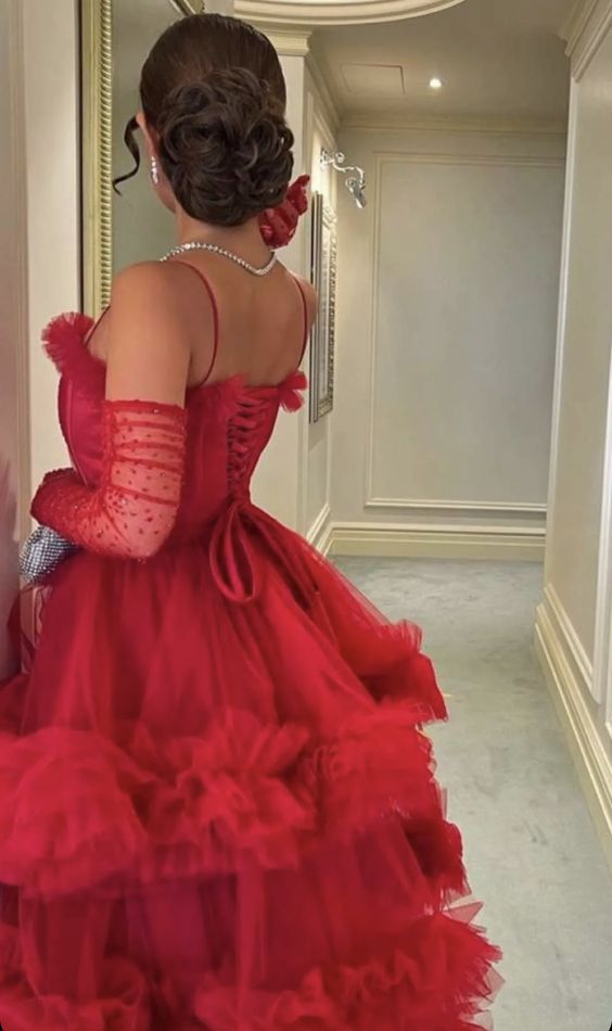 Sexy Ball Gown Long Straps Red Tulle Prom Dresses
