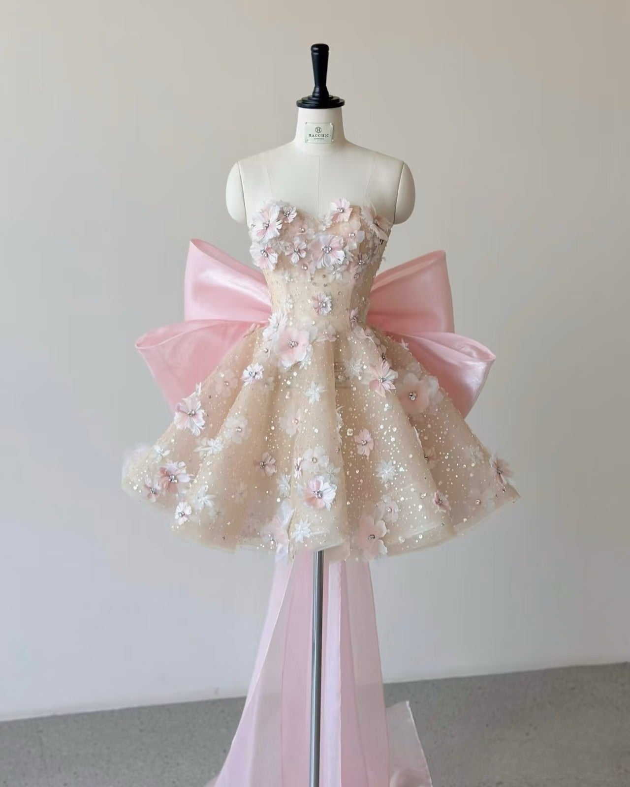 Sexy Ball Gown Sweetheart Pink Floral Lace Prom Dresses Party Dress Main image