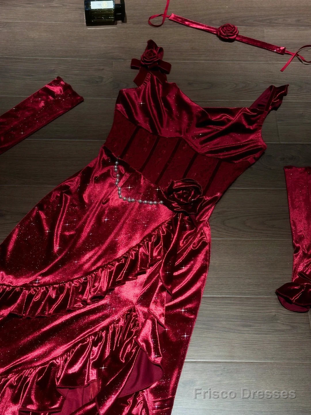 Sexy Mermaid Spaghetti Straps Burgundy Christmas Dress Velvet Prom Dresses Birthday Outfits Secondary image