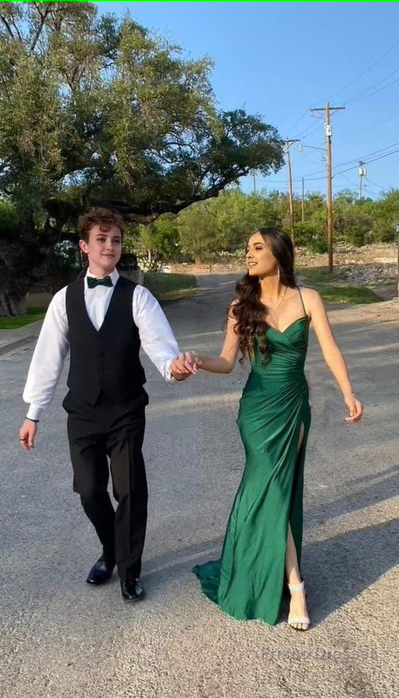 Sexy Mermaid Spaghetti Straps Dark Green High Slit Long Prom Dresses Secondary image