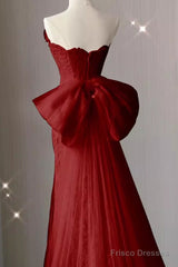 Sexy Mermaid Strapless Red Lace Long Prom Dress