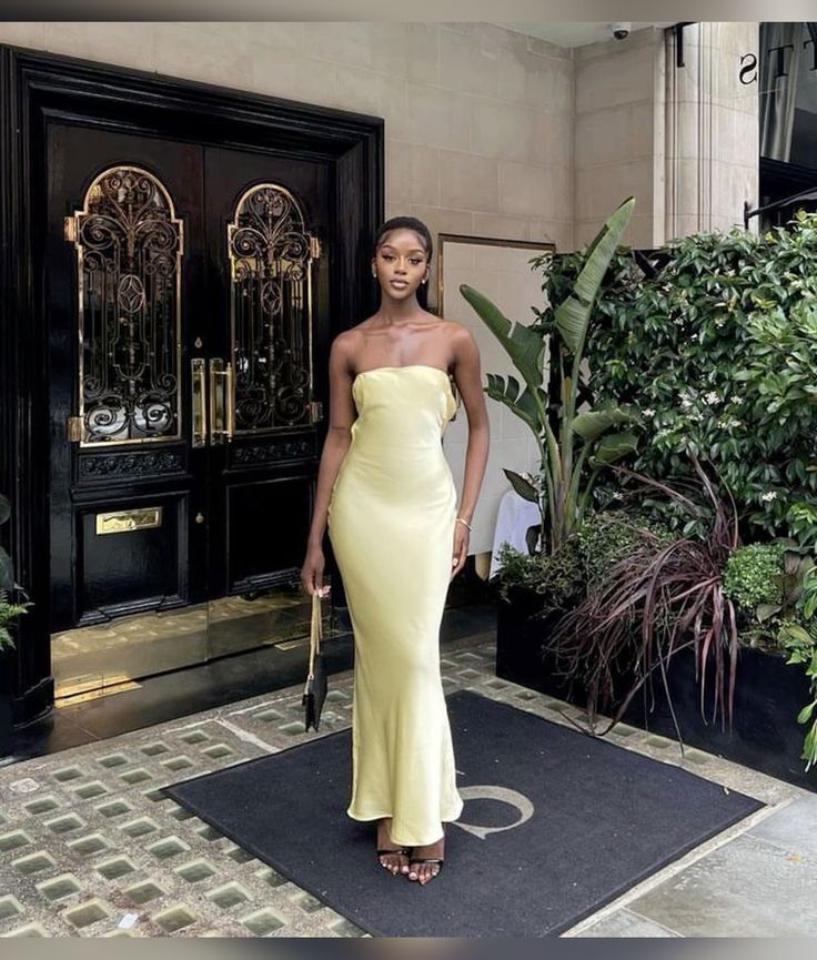 Sexy Mermaid Strapless Yellow Prom Dress 22th Birthday Outfits