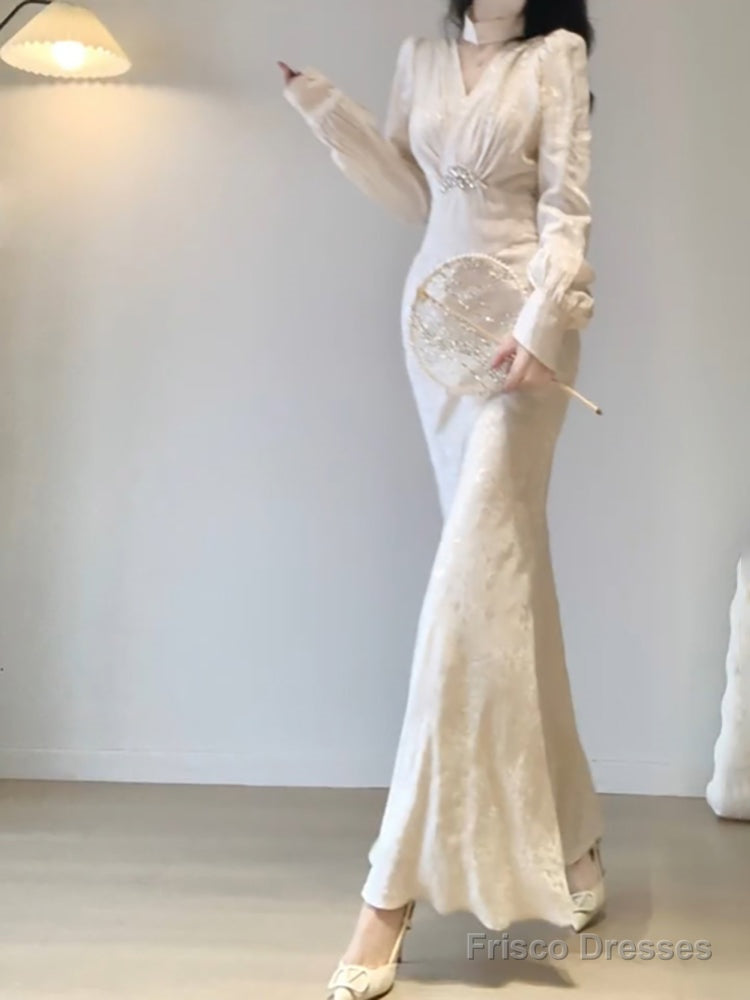 Sexy Mermaid V Neckline Long Sleeves White Prom Dresses Night Dress Birthday Outfits Main image