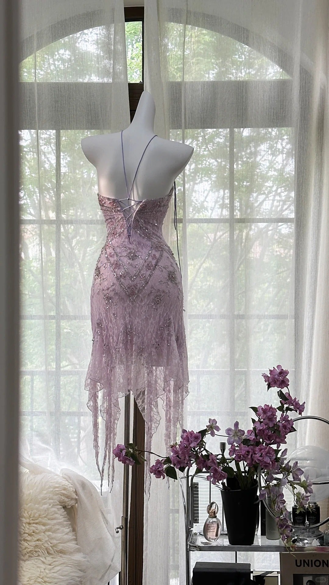Sexy Purple Lace Tube Top Beaded Earrings Curled Skirt Prom Dress Secondary image