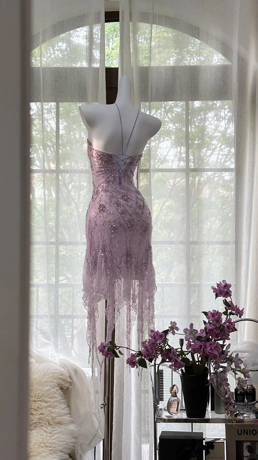 Sexy Purple Lace Tube Top Beaded Earrings Curled Skirt Prom Dress