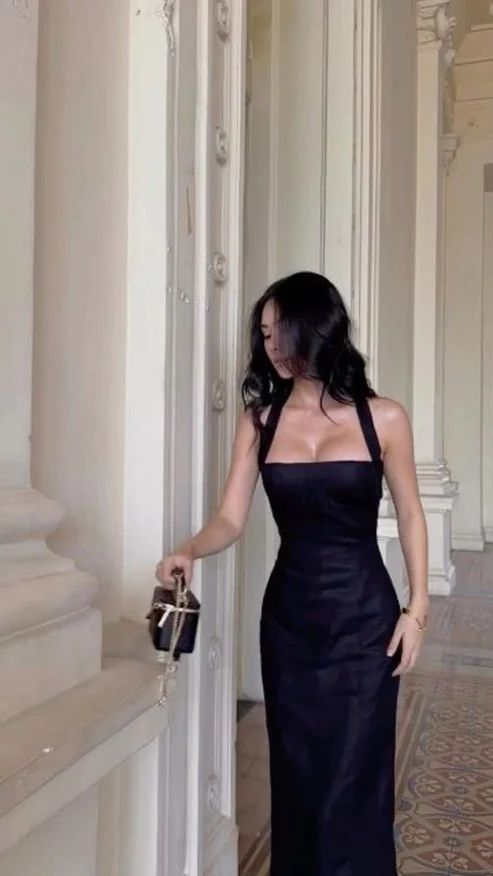 Sexy Sheath Halter Black Slit Prom Dress Evening Dress Secondary image