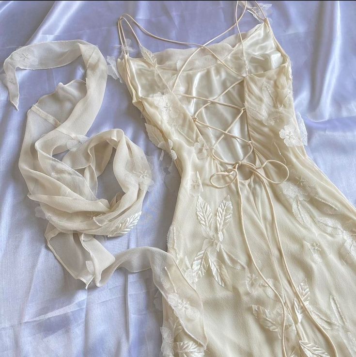 Sexy Sheath Straps Chiffon Champagne Long Prom Dresses