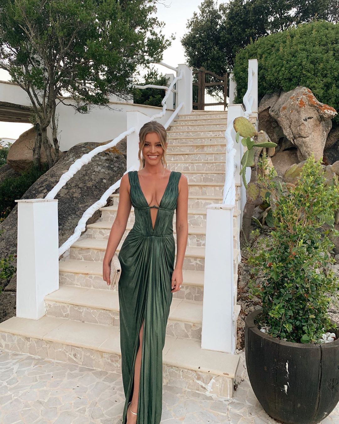 Sexy Sheath V Neckline Green Long Prom Dresses