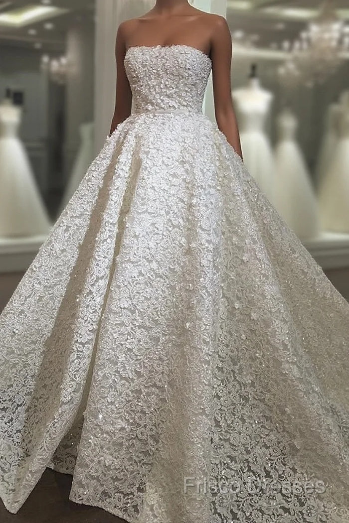 Sexy Strapless Lace Wedding Dress Ball Gowns Main image