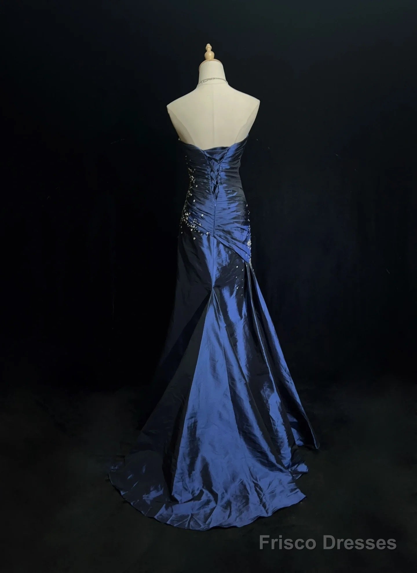 Sexy Sweetheart Sleeveless Mermaid Satin Long Navy Blue Prom Dresses