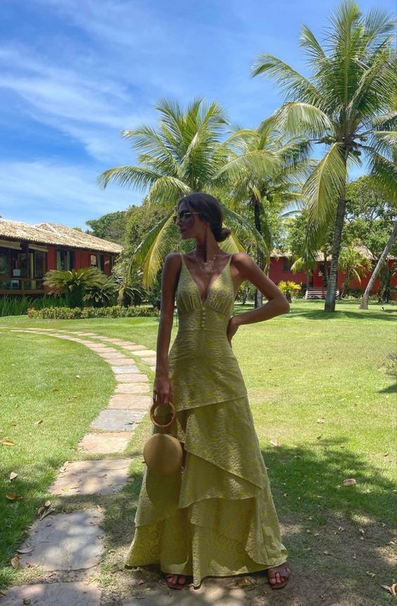 Sexy V Neckline Lace Bud Green Party Dresses Long Birthday Dresses Main image