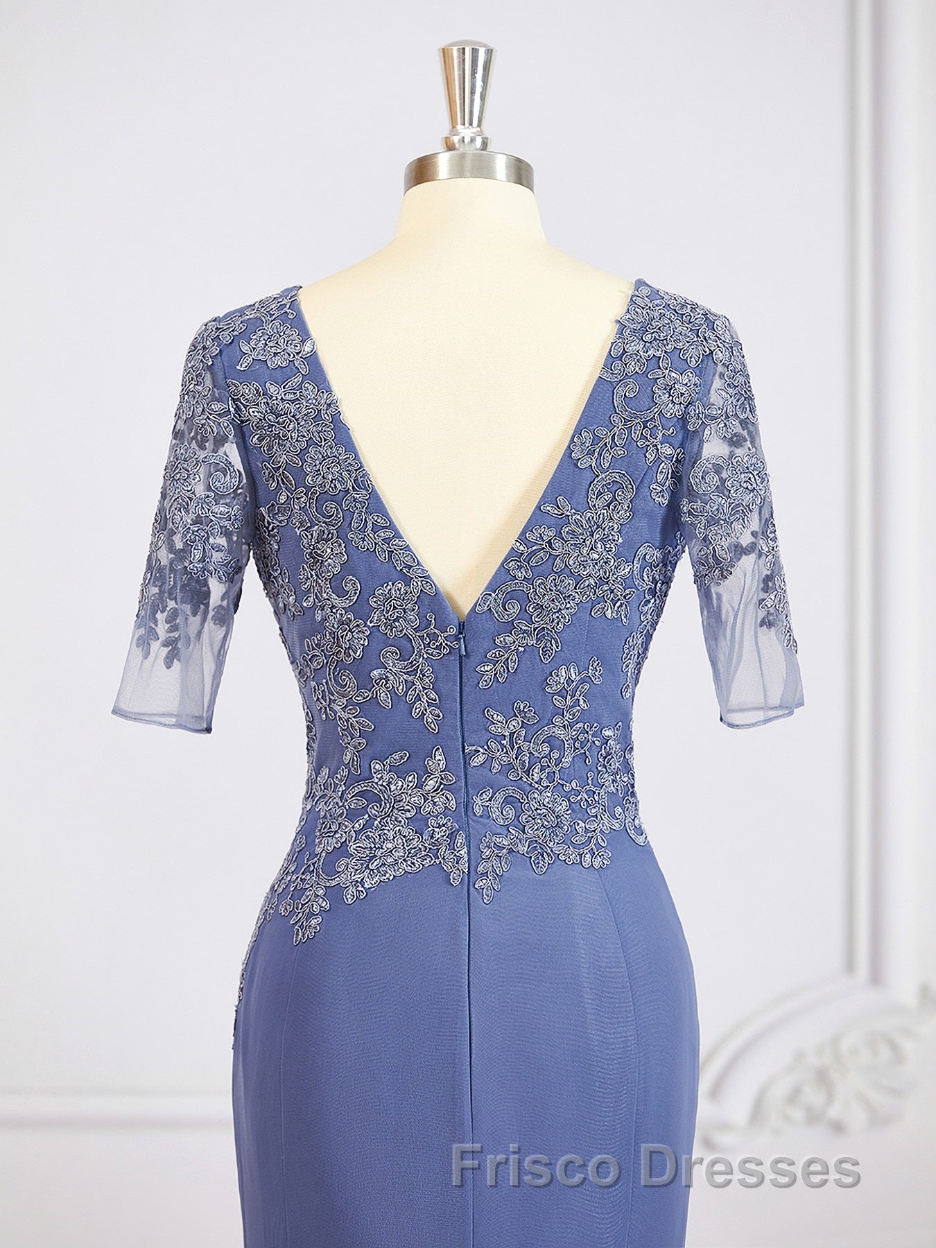 Sheath/Column Bateau Floor-Length Chiffon Mother of the Bride Dress With Appliques Lace