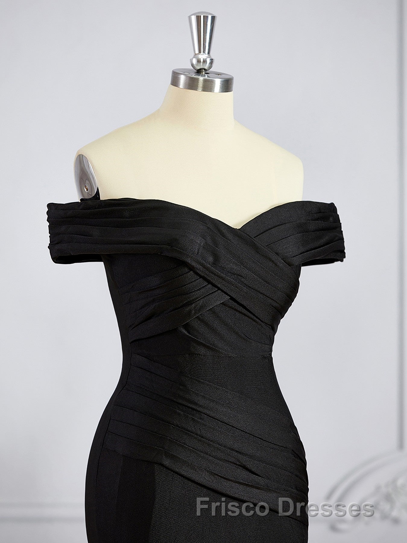 Sheath/Column Off-the-Shoulder Sweep Train Jersey Bridesmaid Dress